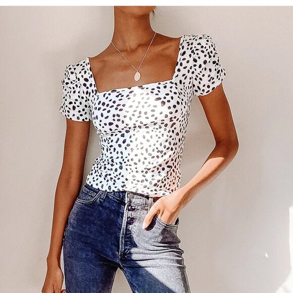 Lulu's Oh Darling Black & White Dot Print Puff Sleeve Top, size Large - Picture 3 of 9